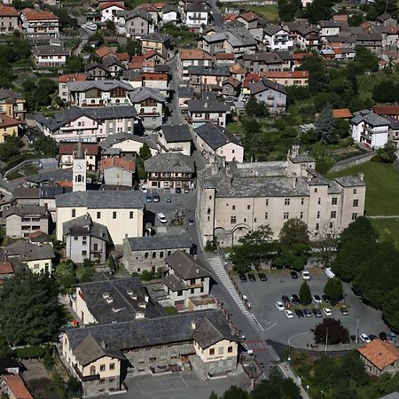 Il Pellegrino Bed & Breakfast Issogne Eksteriør bilde